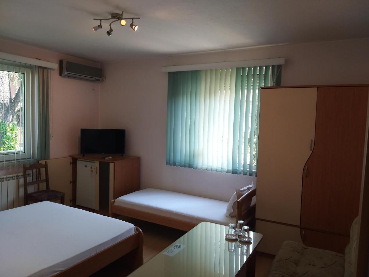Hotel Tsarevets 아세노브그라드 외부 사진