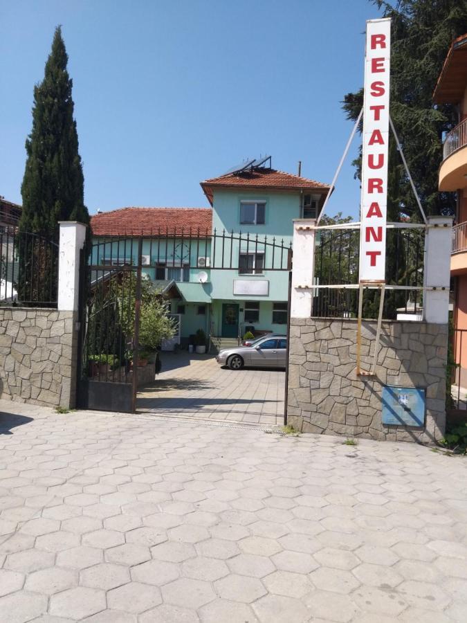 Hotel Tsarevets 아세노브그라드 외부 사진